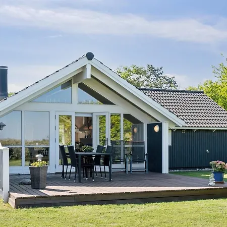 Casa vacanze Sukie - 100m From The Sea By Interhome *